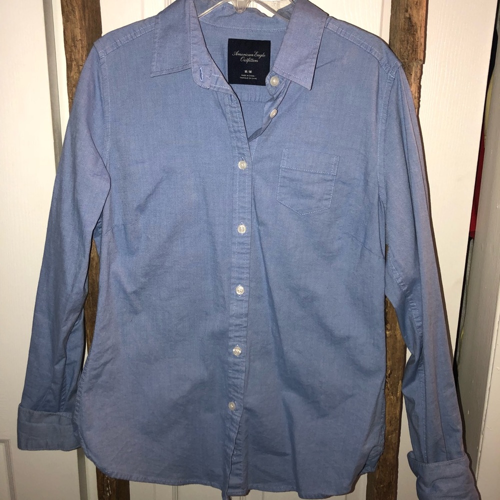 Blue collar shirt